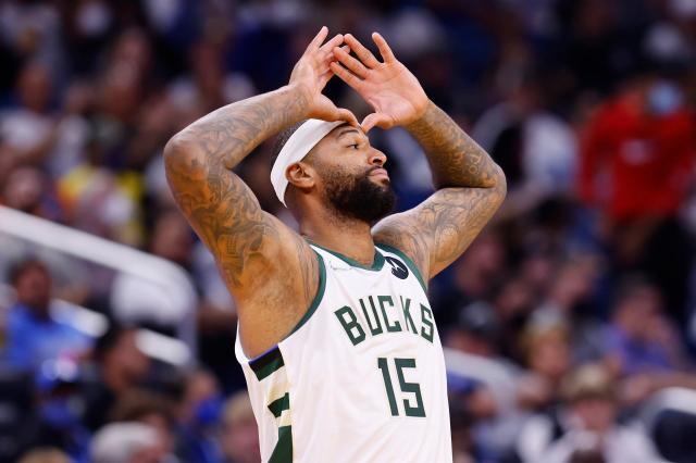 开云体育-进攻投不准防守挡不住，考辛斯的雄鹿生涯走到尽头